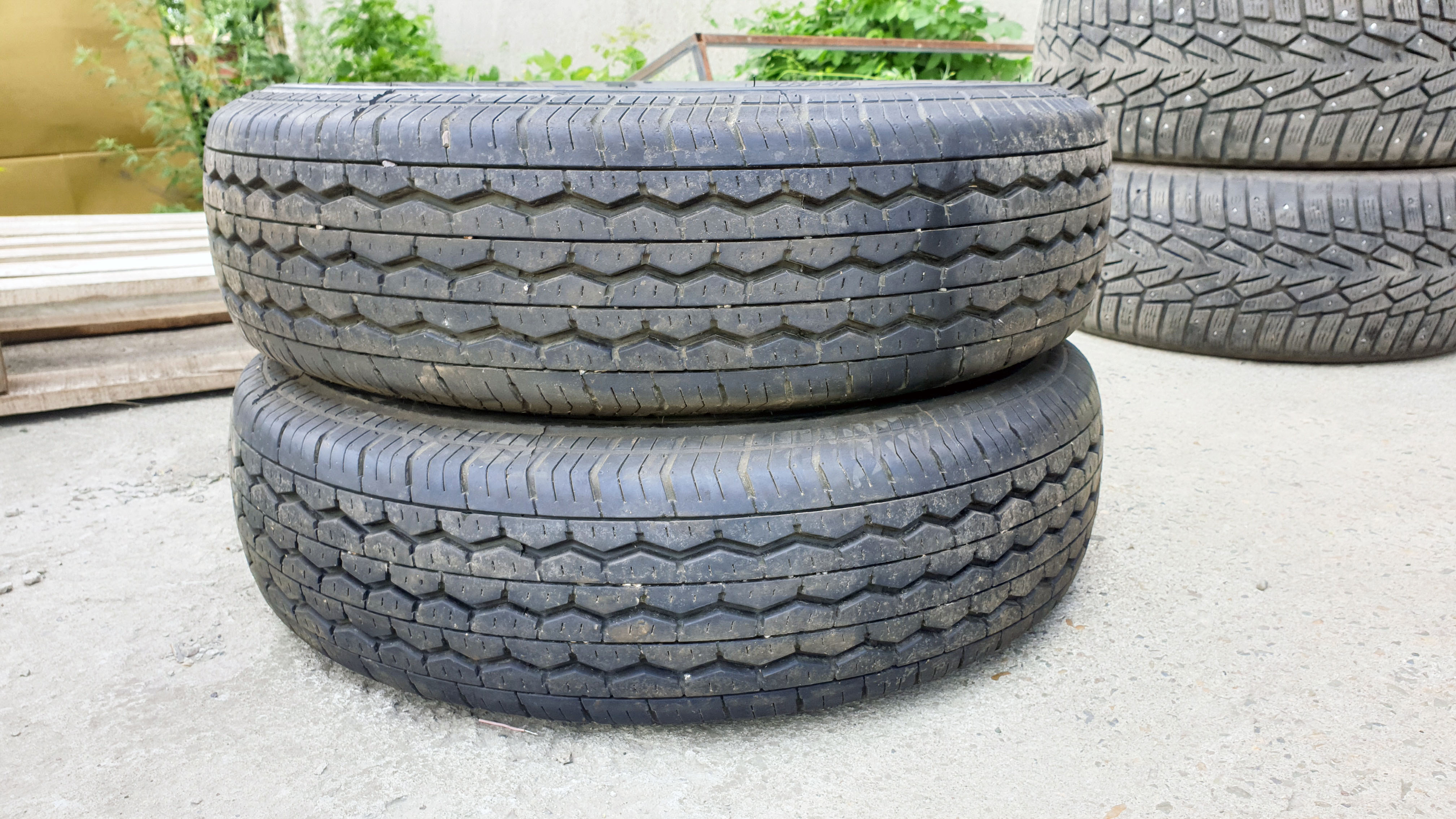 Б/у 195/80R15 LT (TR645) а/шина Triangle лето купить в Барнауле и Бийске